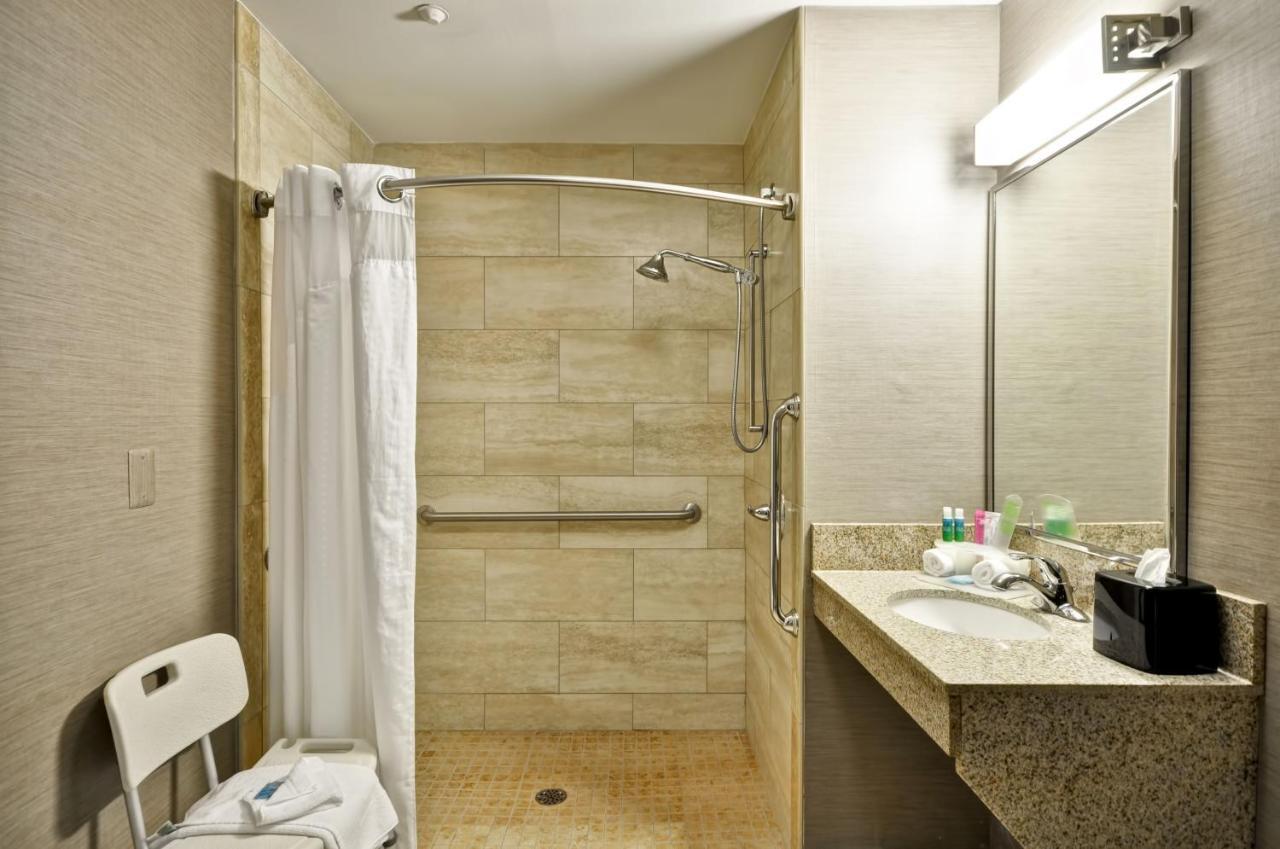 Holiday Inn Express Romulus / Detroit Airport By Ihg Zewnętrze zdjęcie