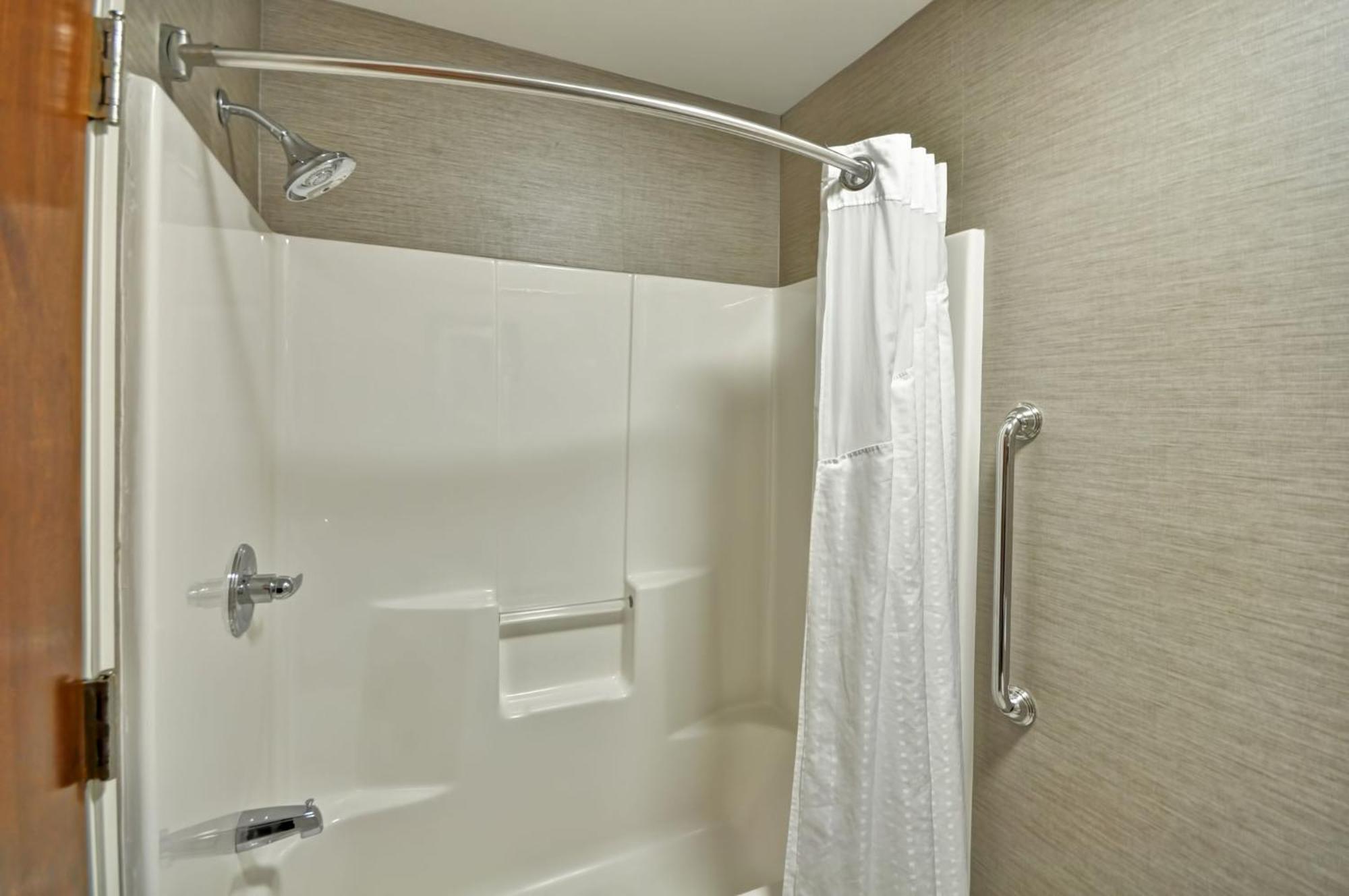 Holiday Inn Express Romulus / Detroit Airport By Ihg Zewnętrze zdjęcie
