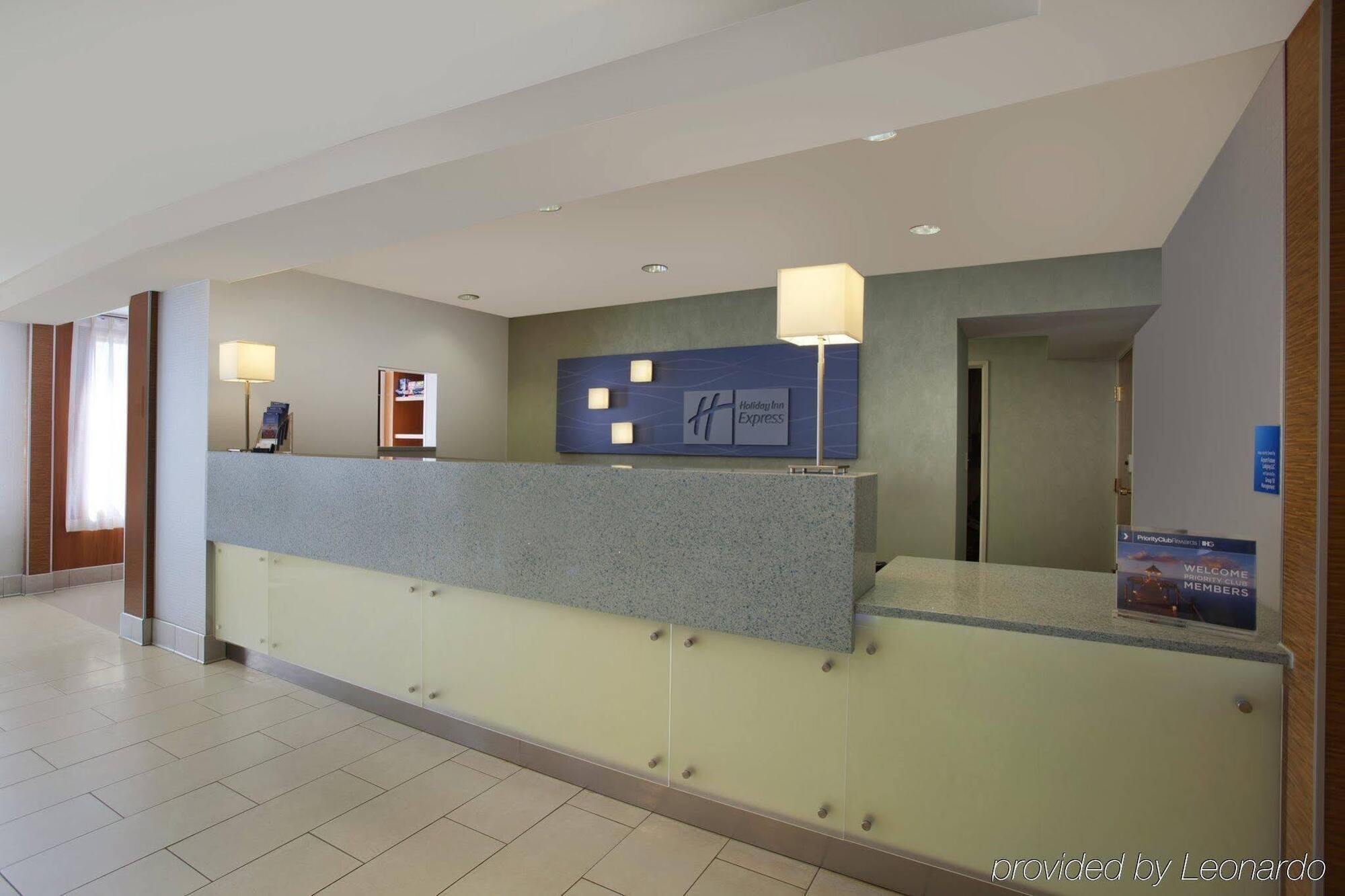 Holiday Inn Express Romulus / Detroit Airport By Ihg Zewnętrze zdjęcie