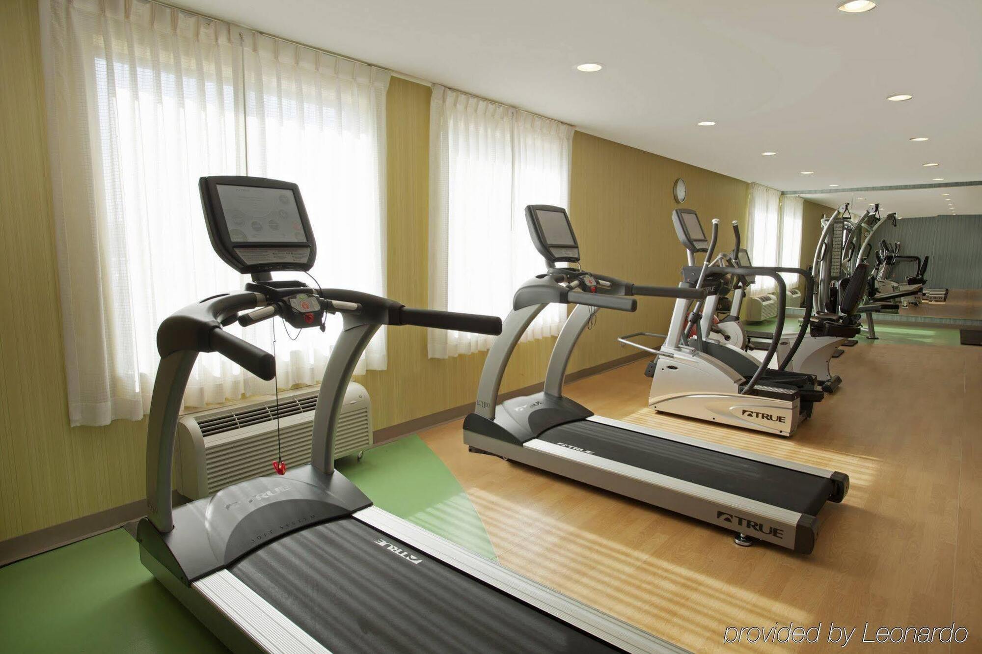 Holiday Inn Express Romulus / Detroit Airport By Ihg Zewnętrze zdjęcie